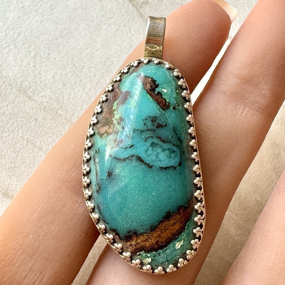 Vtg Navajo Gem Silica Pendant 1.5 in Single Stone Sterling Native American